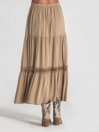 Saia com barra crochet