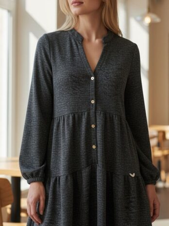 Vestido midi com botões