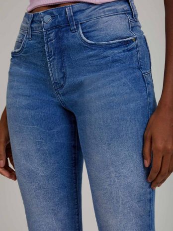 Calça Jeans Skinny Cropped Chapa Barriga
