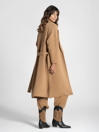 Casaco Comprido Jacquard C/ Relevo / Cinto