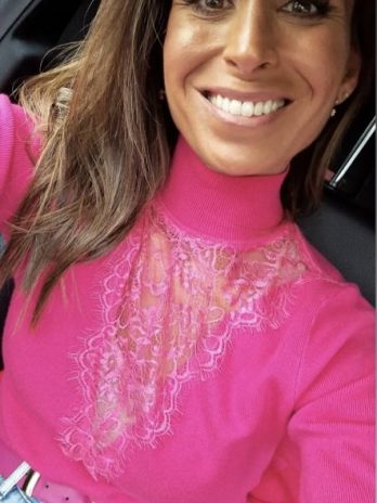 Camisola meia Gola C/ Renda Decote