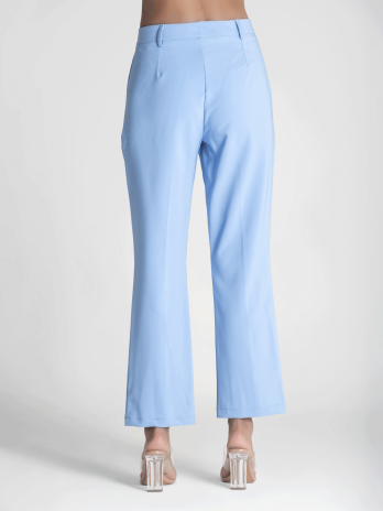 Calças Com Bolsos Laterais