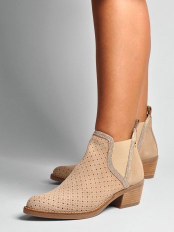 Botim Camurça Perfurado C/ Lurex