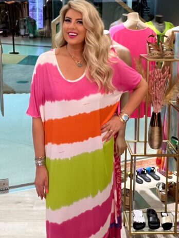 Vestido estilo Kaftan com aberturas