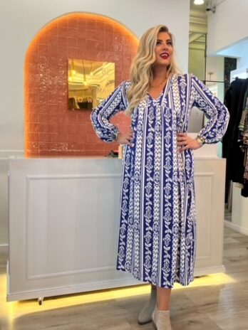 Vestido Exclusivo Corte Peito Elástico Punho