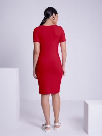 Vestido Curto Canelado Decote Redondo