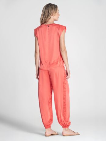 Blusa Decote V Acetinada