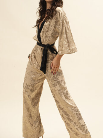 Macacão Acetinado Trespasse C/ Padrão