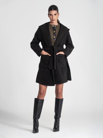 Casaco Capuz C/ Cinto Ajustável