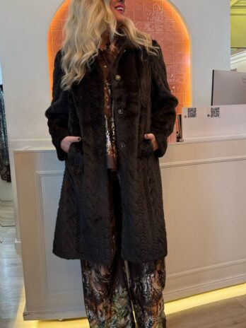 Casaco Comprido Pêlo Tranças