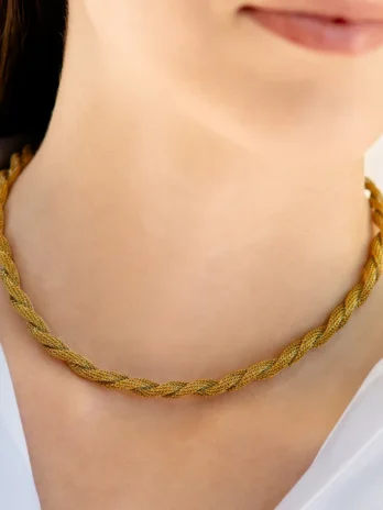 Colar Essentials Twist