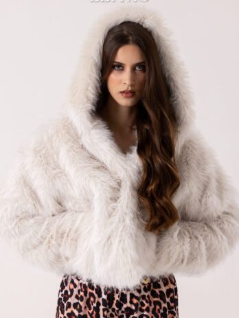 Casaco Curto Pêlo Deluxe