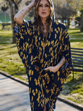 Kimono Licra Fria Capuz / Fecho