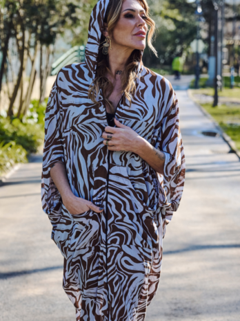 Kimono Licra Fria Capuz / Fecho