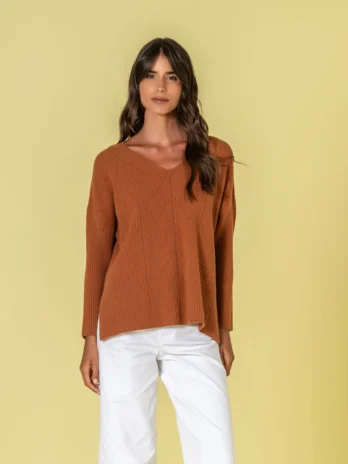 Camisola Decote V Com Perfurados