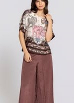 Blusa Cetim Animais Selva