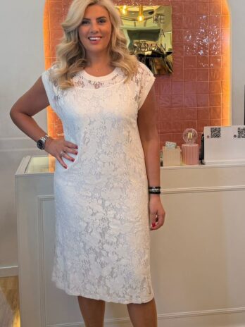 Vestido Midi Renda C/ Sombra