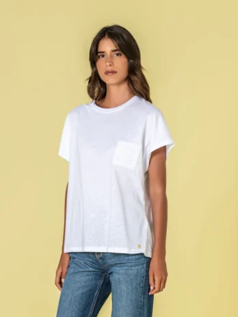 T-shirt C/ Relevo RR Bolso