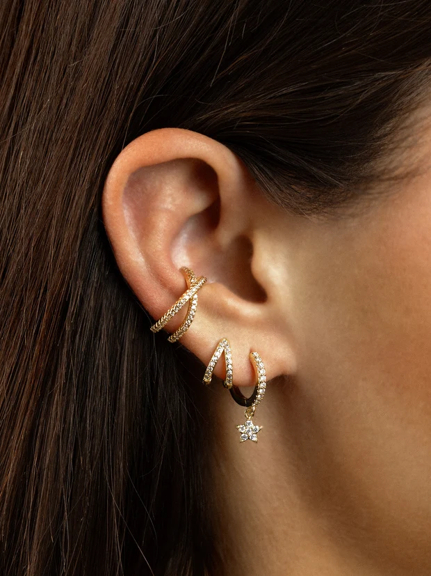 Piercing Argola Formato Estrela C/ Pingente Zircônia Cúbica